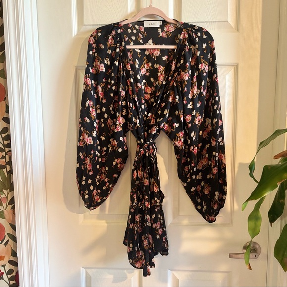 A.L.C Carlo Floral Silk Wrap Dress Size 8 - Picture 4 of 7